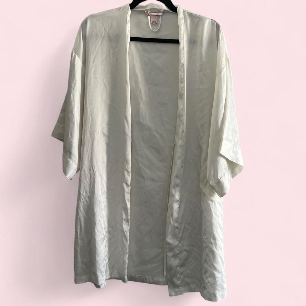 Victoria-s-secret Women's White and Cream Robe